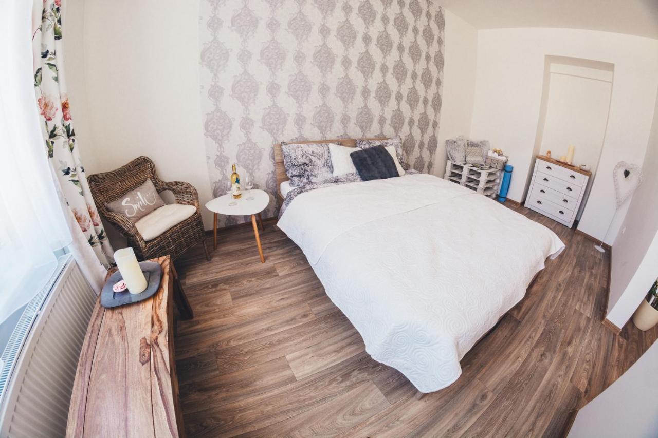 Stylovy Apartman V Centru Nachoda Ngoại thất bức ảnh